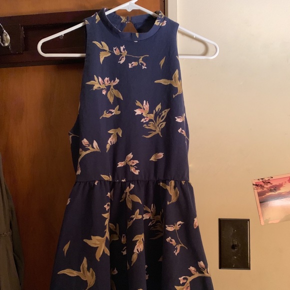 Urban outfitters navy floral skater dress - Picture 3 of 6